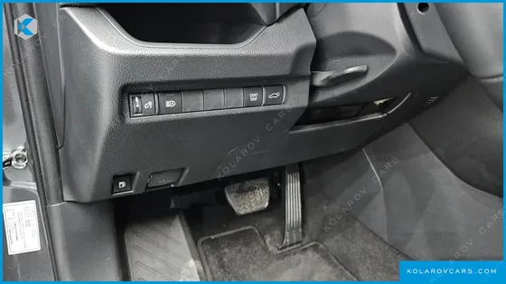 TOYOTA RAV4 2.5 2WD HYBRID XLE