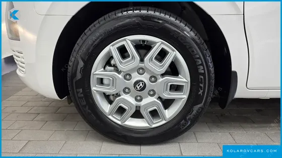 HYUNDAI STARIA L3.5 TOURER 11-SEATER