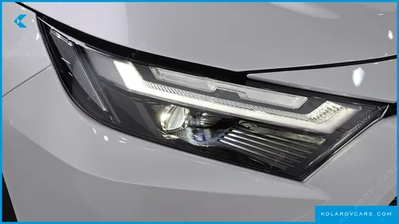 TOYOTA RAV4 2,5 4WD HYBRID LTD