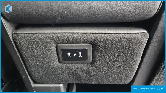 HYUNDAI STARIA TOURER 9-SEATER