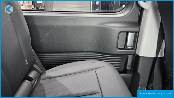 HYUNDAI STARIA TOURER 9-SEATER