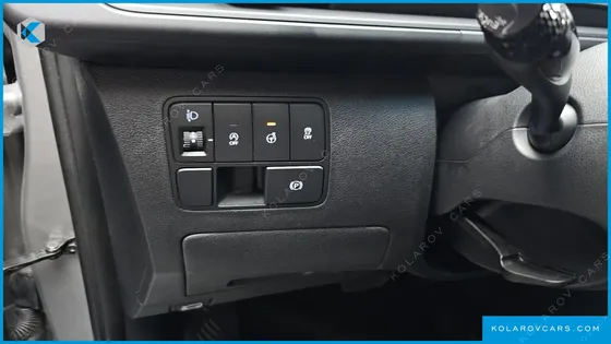 HYUNDAI STARIA TOURER 9-SEATER