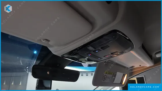 HYUNDAI STARIA CARGO 3-SEATER