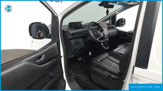 HYUNDAI STARIA CARGO 3-SEATER