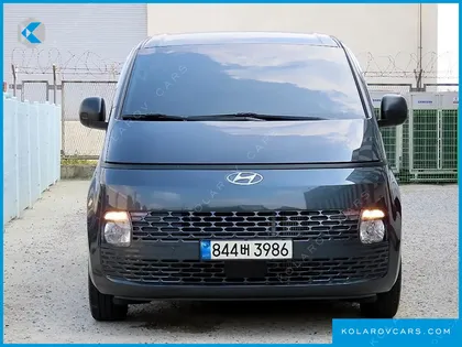 HYUNDAI STARIA CARGO 3-SEATER