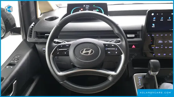 HYUNDAI STARIA HEV 1.6 CARGO 3-SEATER