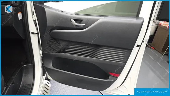 HYUNDAI STARIA HEV 1.6 CARGO 3-SEATER