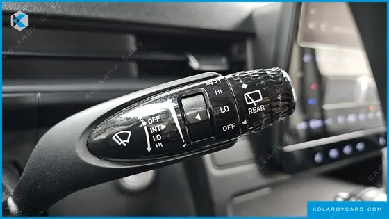 HYUNDAI STARIA TOURER 11-SEATER