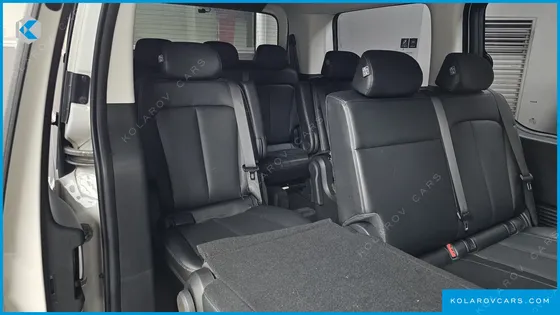 HYUNDAI STARIA TOURER 11-SEATER