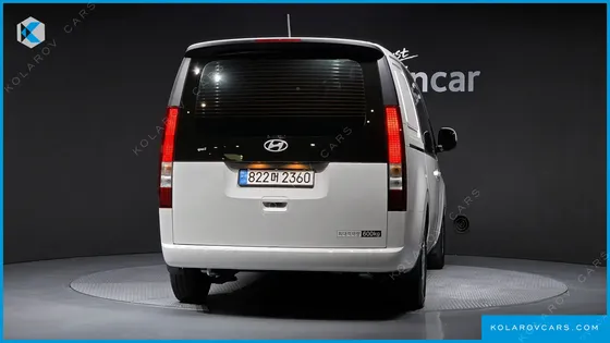 HYUNDAI STARIA HEV 1.6 CARGO 5-SEATER