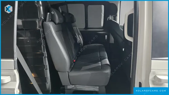 HYUNDAI STARIA HEV 1.6 CARGO 5-SEATER