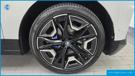 BMW IX XDRIVE50 SPORTS PLUS
