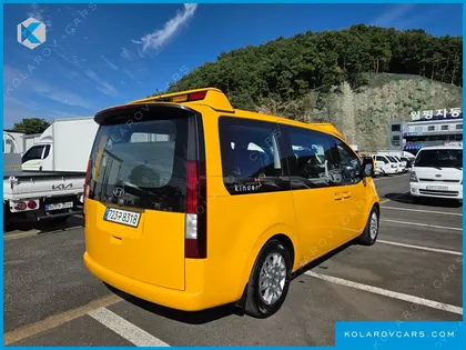 HYUNDAI STARIA L3.5  KINDER SAFETY CAR