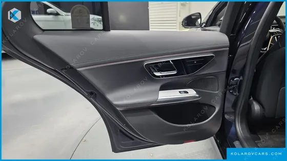 MERCEDES E-CLASS E200 AVANTGARDE