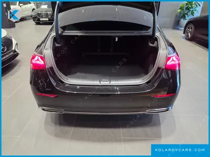 MERCEDES E-CLASS E200 AVANTGARDE