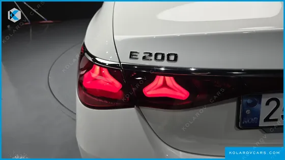 MERCEDES E-CLASS E200 AVANTGARDE