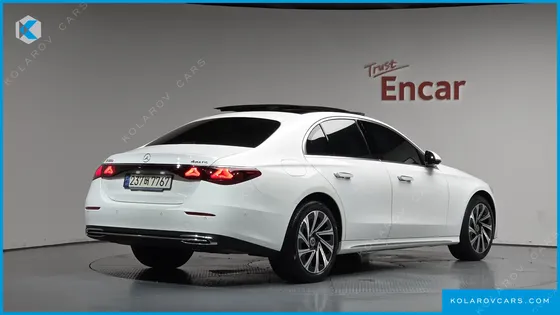 MERCEDES E-CLASS E300 4MATIC EXCLUSIVE