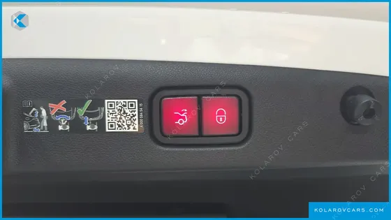 MERCEDES E-CLASS E300 4MATIC EXCLUSIVE