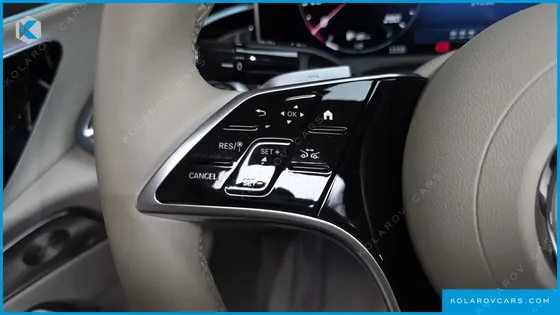 MERCEDES E-CLASS E300 4MATIC EXCLUSIVE