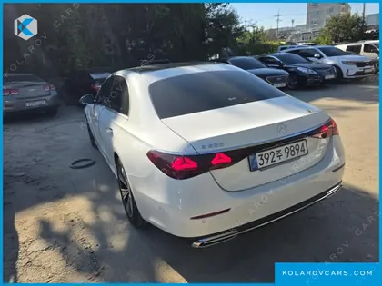 MERCEDES E-CLASS E200 AVANTGARDE