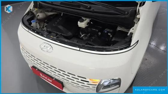 HYUNDAI STARIA 4WD TOURER 9-SEATER