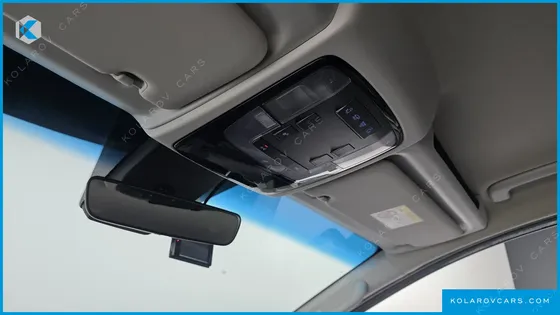 HYUNDAI STARIA 4WD TOURER 9-SEATER