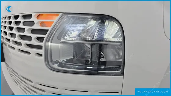 HYUNDAI STARIA 4WD TOURER 9-SEATER