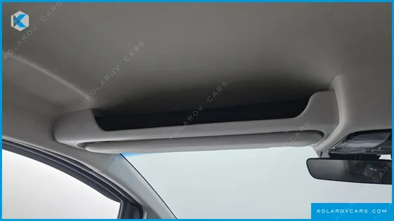 HYUNDAI STARIA 4WD TOURER 9-SEATER