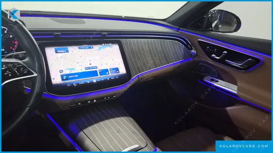 MERCEDES E-CLASS E300 4MATIC EXCLUSIVE