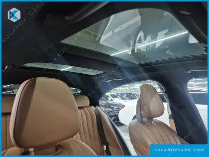MERCEDES E-CLASS E300 4MATIC AMG LINE