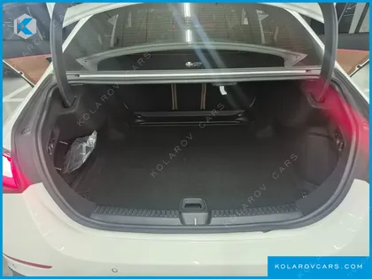 MERCEDES E-CLASS E300 4MATIC AMG LINE