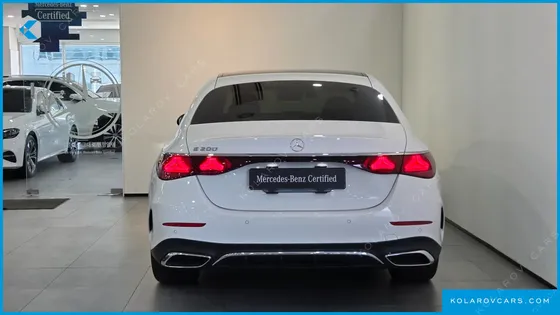 MERCEDES E-CLASS E200 AMG LINE