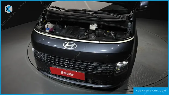 HYUNDAI STARIA L3.5 CARGO 5-SEATER