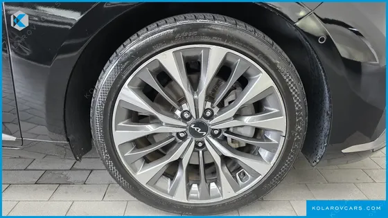 KIA K8 2.5 GASOLINE 2WD
