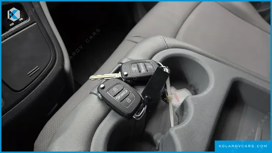 HYUNDAI STAREX VAN 3-SEATER