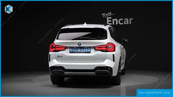 BMW IX3 M SPORTS