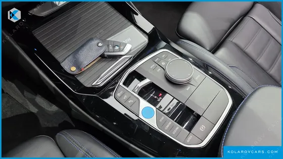 BMW IX3 M SPORTS