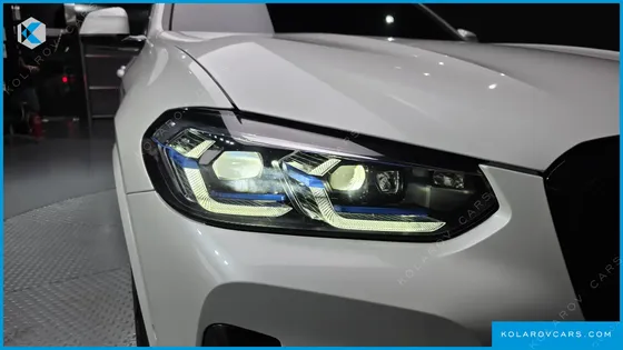 BMW IX3 M SPORTS