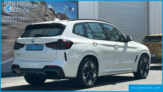 BMW IX3 M SPORTS
