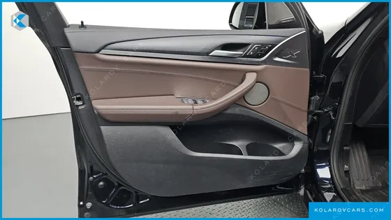 BMW IX3 M SPORTS