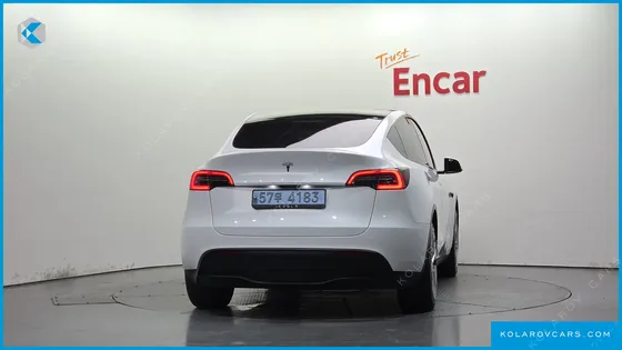 TESLA MODEL Y RWD