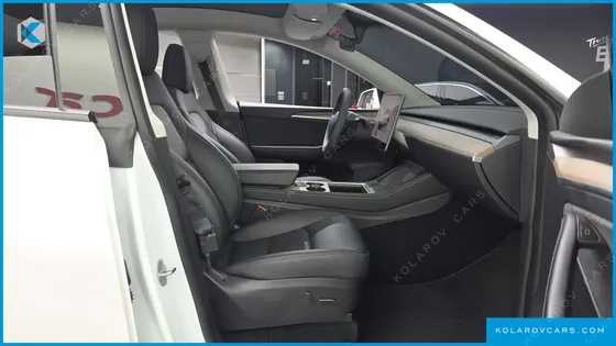 TESLA MODEL Y RWD