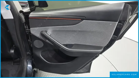 TESLA MODEL Y RWD