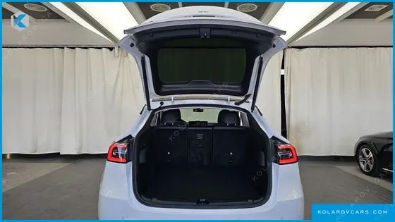 TESLA MODEL Y LONG RANGE AWD