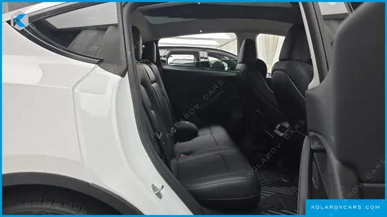 TESLA MODEL Y RWD