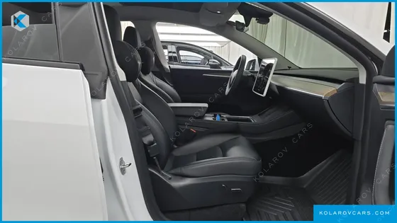 TESLA MODEL Y RWD