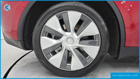 TESLA MODEL Y LONG RANGE AWD