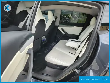 TESLA MODEL Y RWD