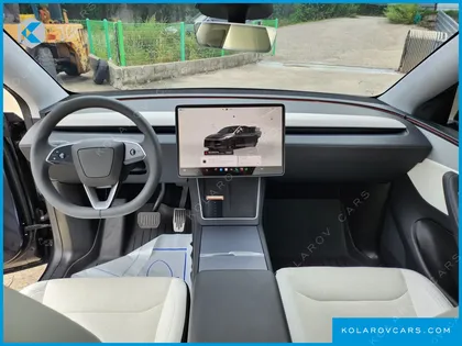 TESLA MODEL Y RWD