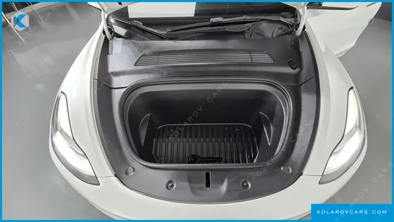 TESLA MODEL Y LONG RANGE AWD